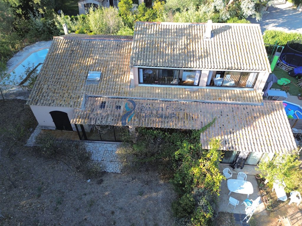 Villa 9 pièces à JANAS