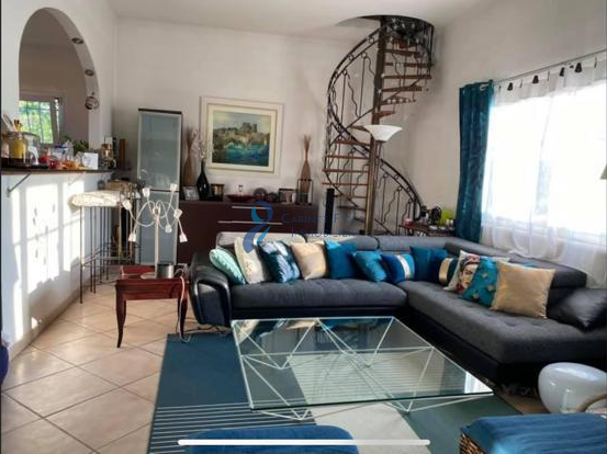 MAISON T8 en location meublée à Toulon La Garde – Le Magaud