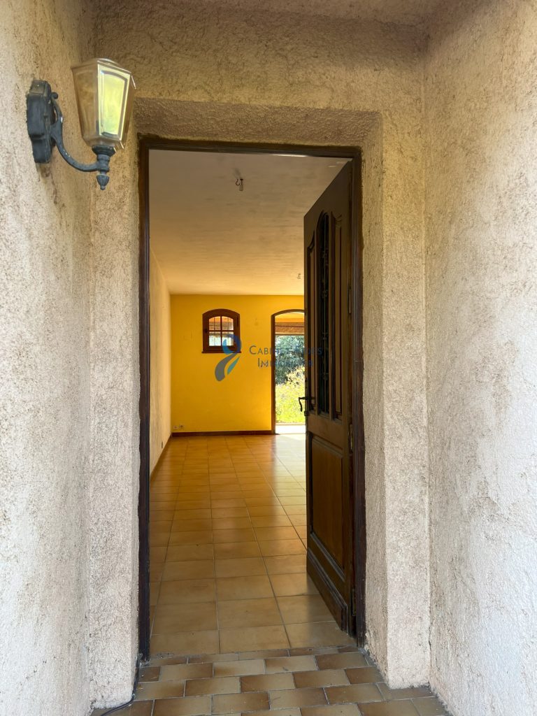 Villa 9 pièces à JANAS