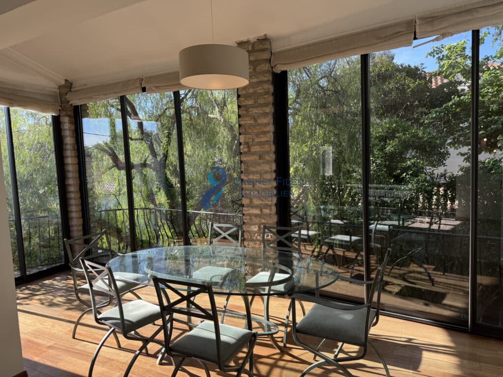 Appartement T6 en location meublée à Toulon La Garde – Le Ma