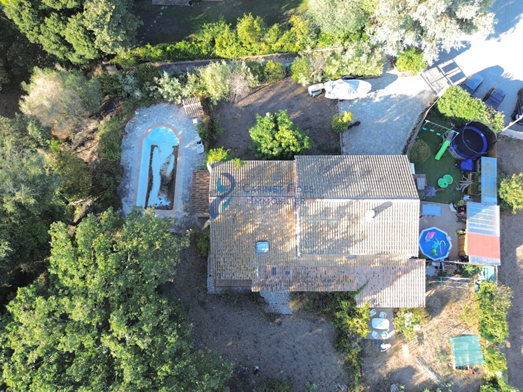 Villa 9 pièces à JANAS