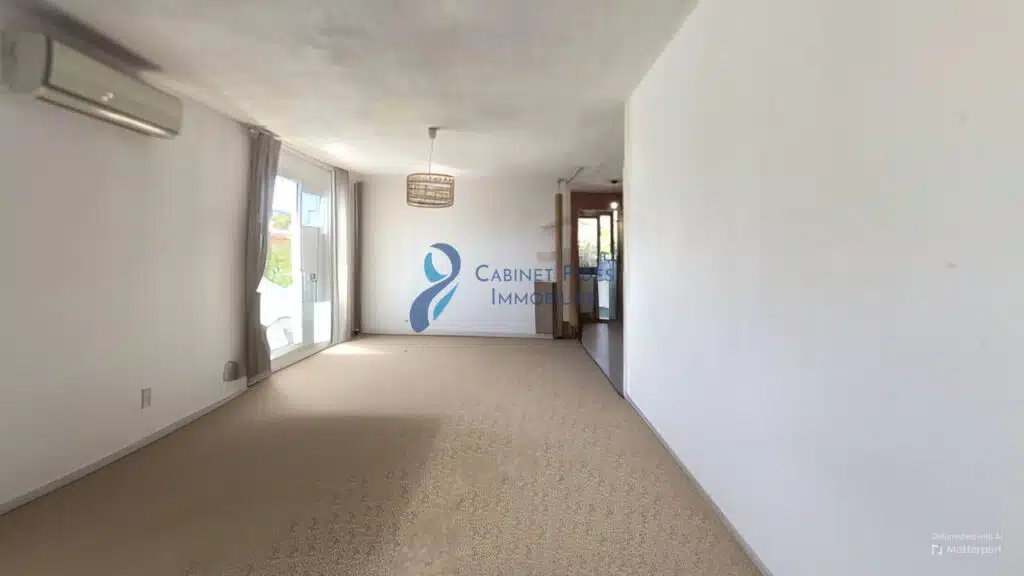 EXCLUSIVITÉ   QUARTIER DE JANAS   MAISON INDÉPENDANTE AVEC D