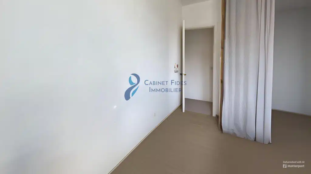 EXCLUSIVITÉ   QUARTIER DE JANAS   MAISON INDÉPENDANTE AVEC D