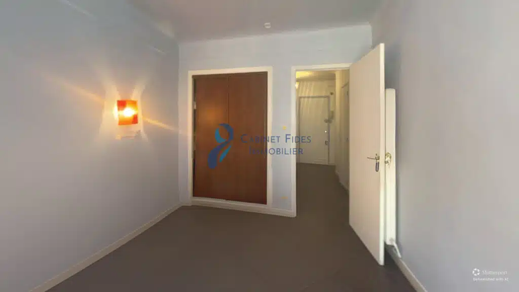 Charmant T2 lumineux   40 m2   Balcon   Quartier central La