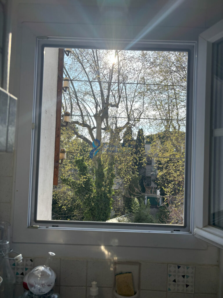 À LOUER   JOLI T2 MEUBLÉ   CALME & LUMIÈRE   VUE ARBRES