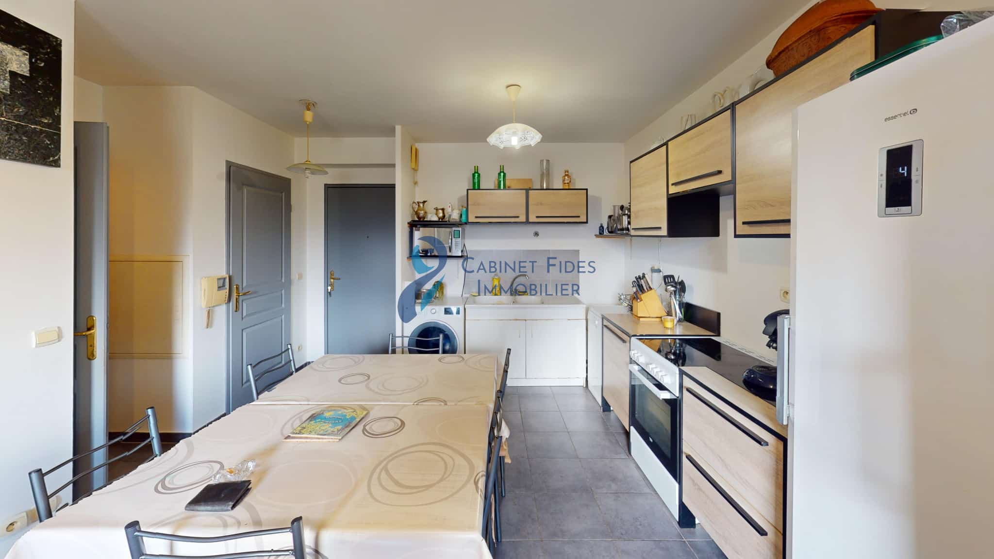 INVESTISSEUR   T3 Loué 814EUR/mois   Parking   Résidence 2010