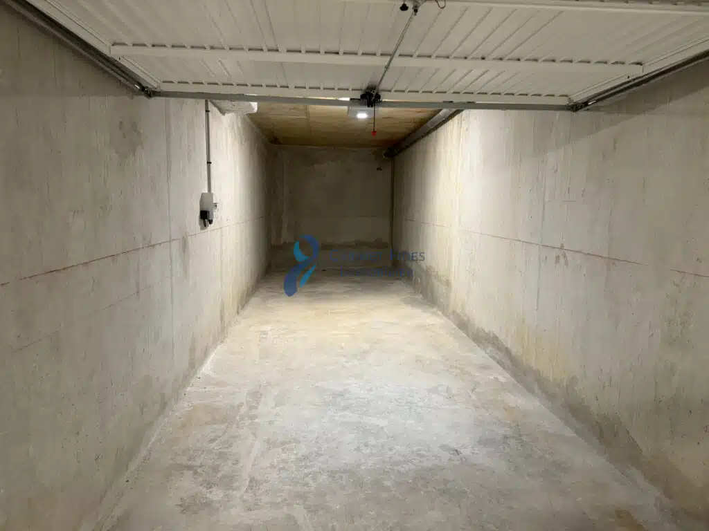 À LOUER   Magnifique T3 neuf 57 m2 au dernier étage avec ter