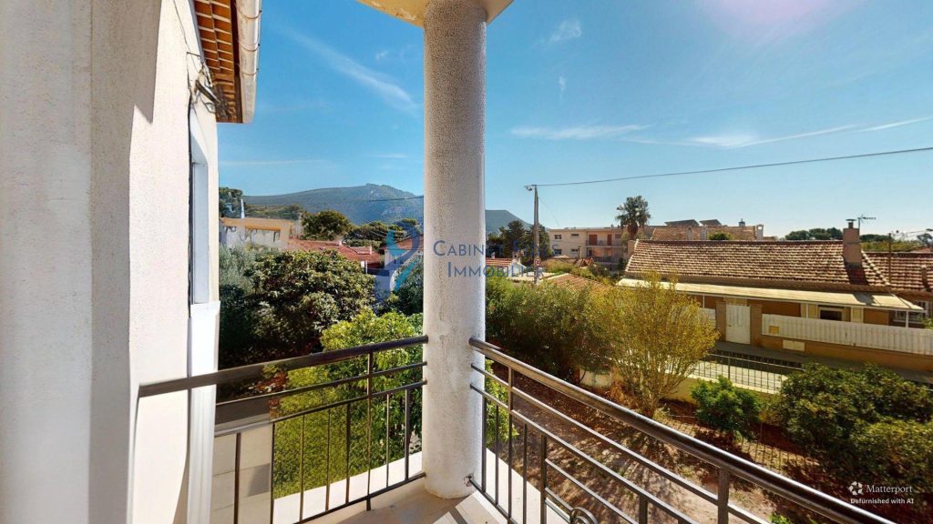 Grande maison de caractère avec volumes exceptionnels, parce
